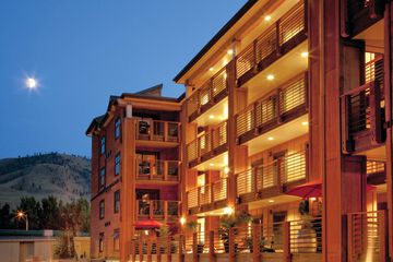 WorldMark Chelan Lake House