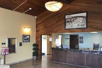 Hotel Interior 7 of 45