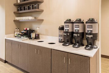 Breakfast/Coffee Service 42 of 45