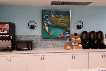 Breakfast/Coffee Service 34 of 47