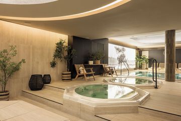 Jetted tub