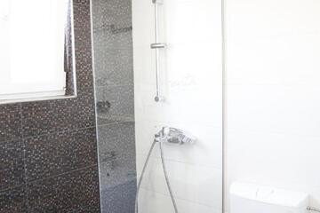 Photo 52