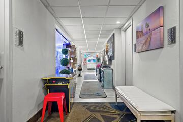 Room service - dining