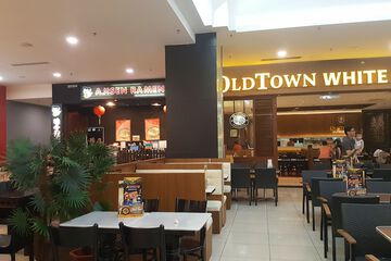 Family dining