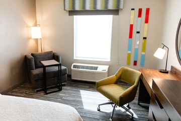 Room 21 of 37