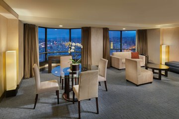 Room 72 of 176