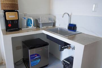 Mini-refrigerator