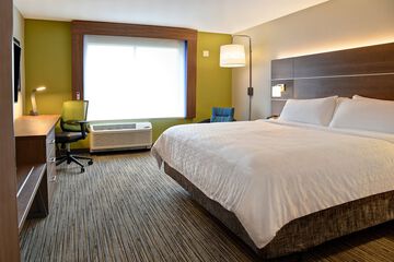Room 28 of 45