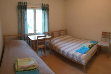 guest_rooms