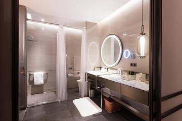 Bathroom shower