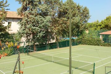 Tennis court