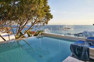 Beach/ocean view
