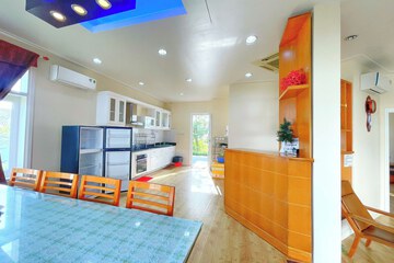 Shared kitchen facilities