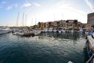Marina