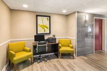 Business Center 48 of 48