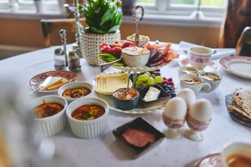 Breakfast meal