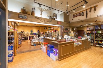 Gift shop