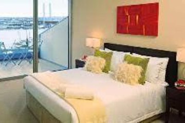  Grand Mercure Apartments Docklands 16