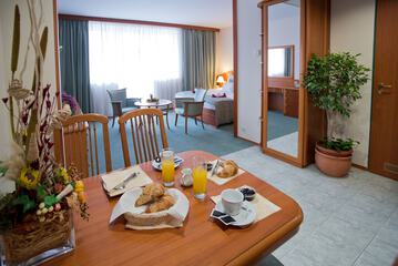 In-room dining