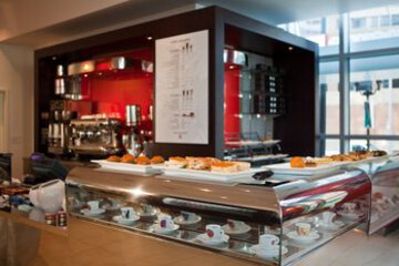 Breakfast/Coffee Service 89 of 104