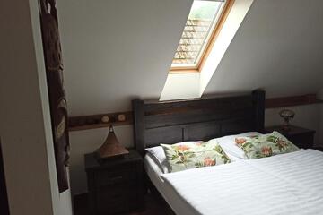 Photo 51