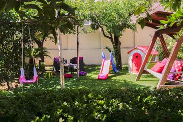 Children's play area - outdoor