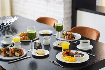 Breakfast meal