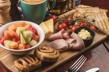 Breakfast meal