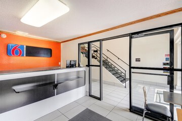 Hotel Interior 10 of 29