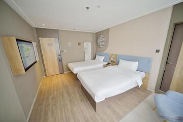 Photo 48