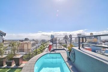 Rooftop Pool