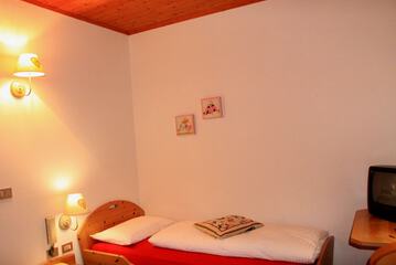 Children's theme room