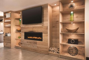 Hotel Interior 13 of 32