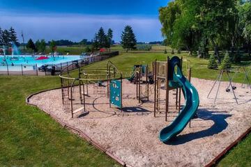 Children's play area - outdoor