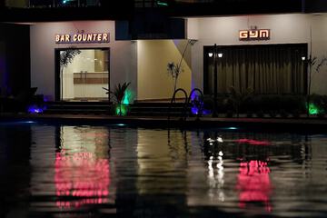 Poolside bar