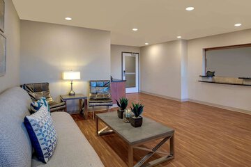 Hotel Interior 7 of 16