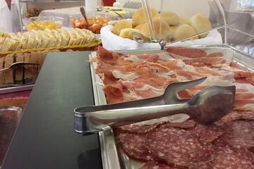 Food court