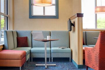 Breakfast/Coffee Service 36 of 39