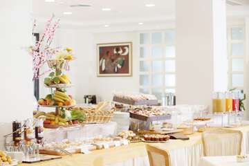 Breakfast buffet