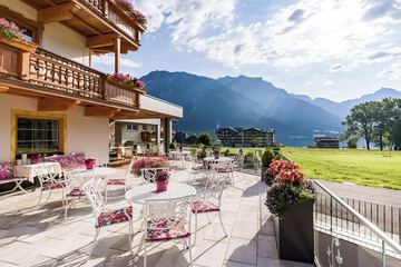 Sundeck