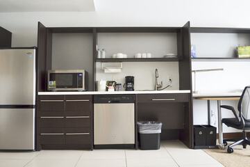 Private kitchenette
