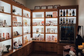 Gift shop