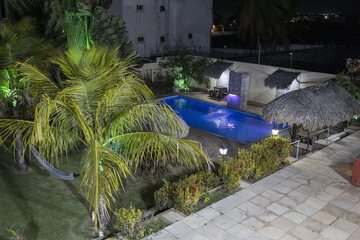 Pool waterfall