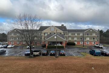 Budgetel Inns & Suites