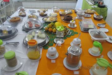 Breakfast meal