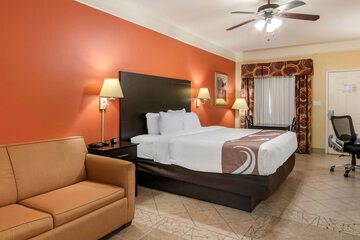 Room 21 of 65
