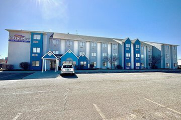 Baymont Inn by Wyndham Farmington