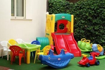 Children's play area - outdoor