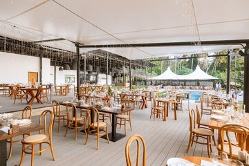 Beach bar