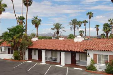 Historic Coronado Motor Hotel